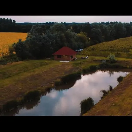 Nowhere Lodge *